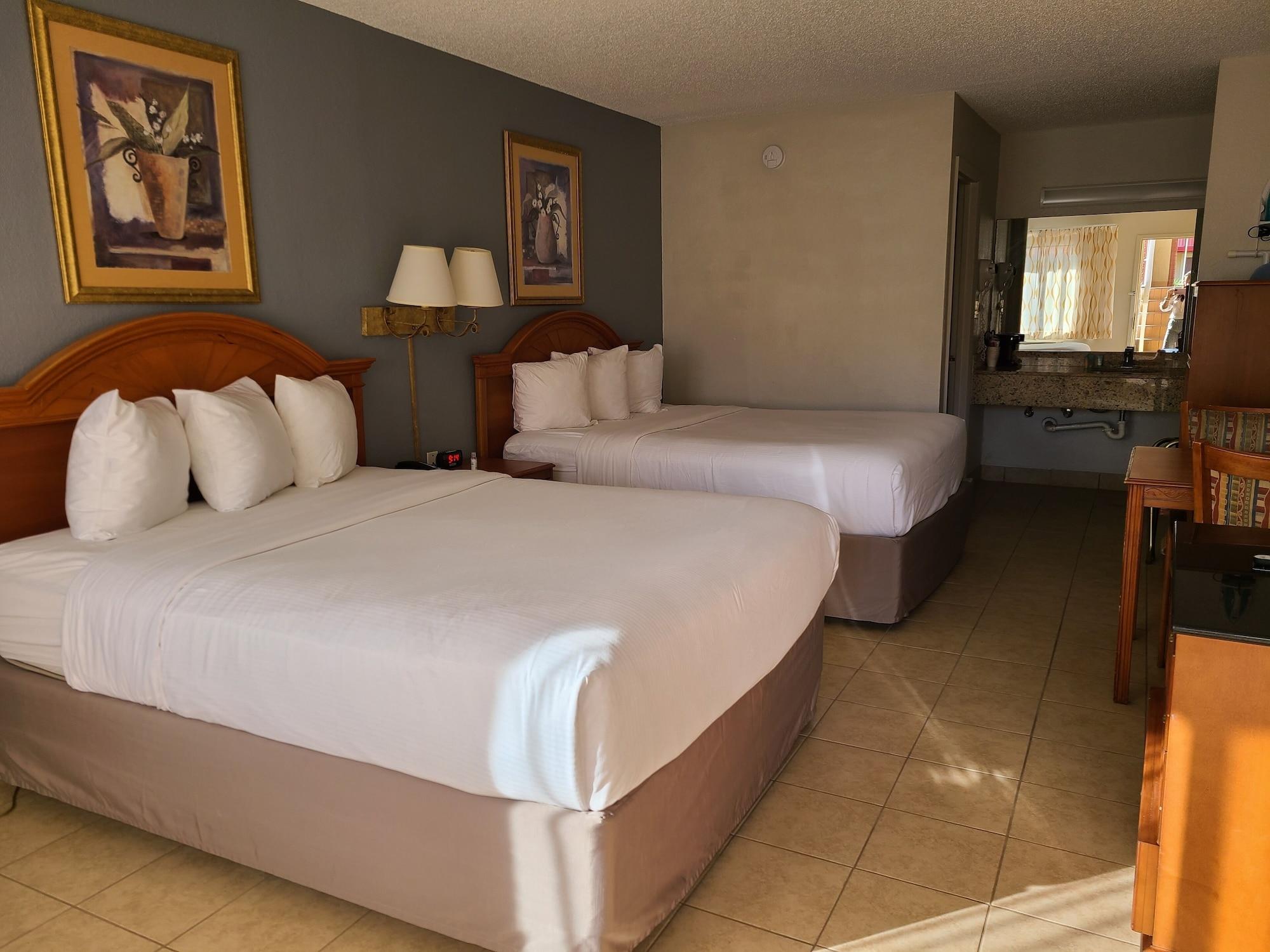 Quality Inn & Suites Orlando East - Ucf Area Alafaya Eksteriør bilde