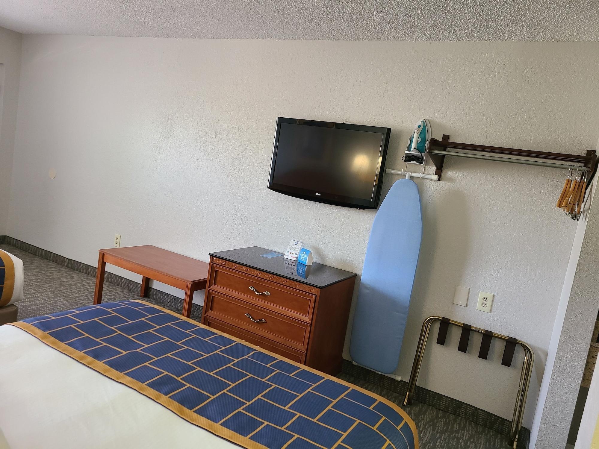 Quality Inn & Suites Orlando East - Ucf Area Alafaya Eksteriør bilde