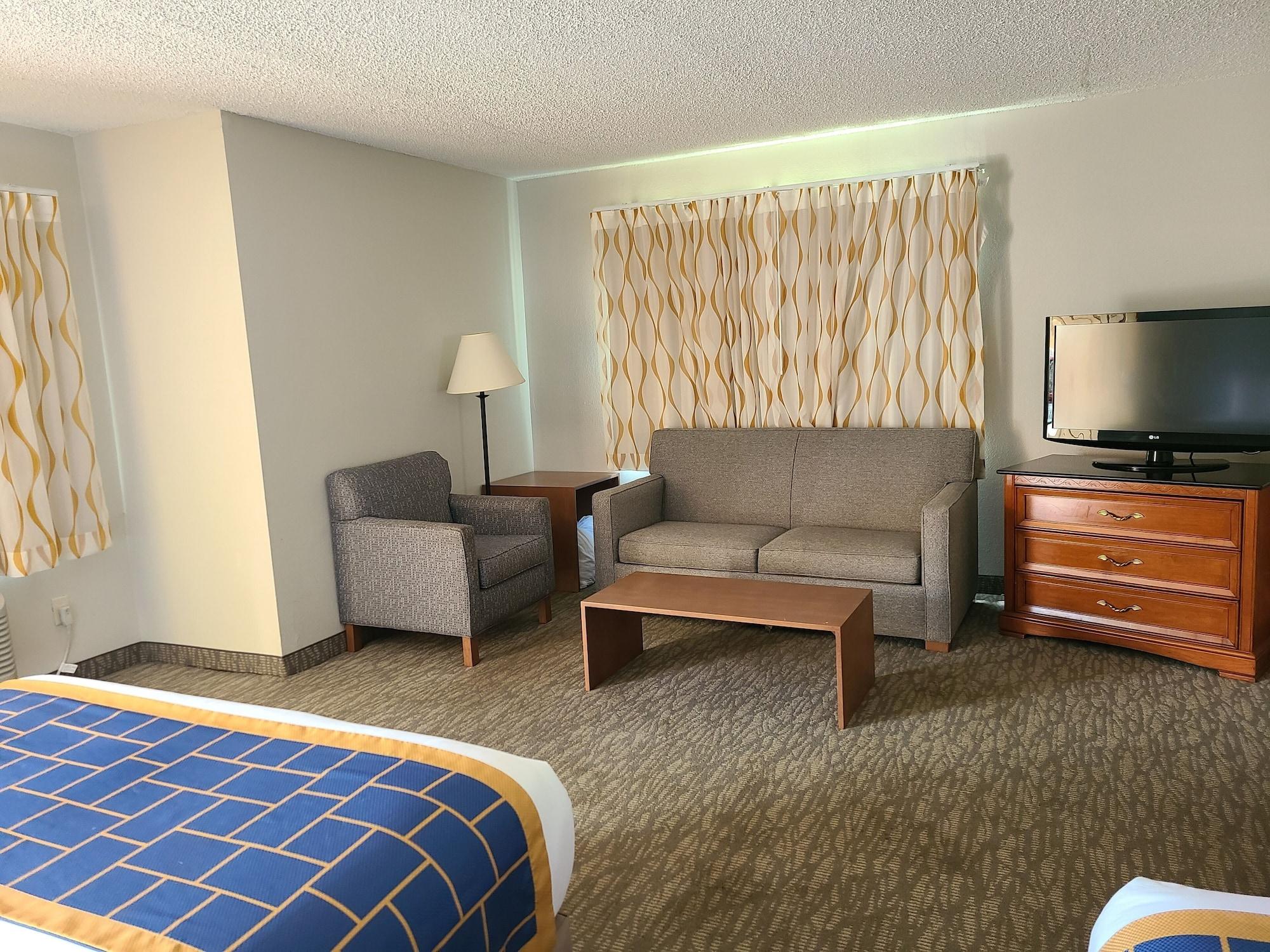 Quality Inn & Suites Orlando East - Ucf Area Alafaya Eksteriør bilde