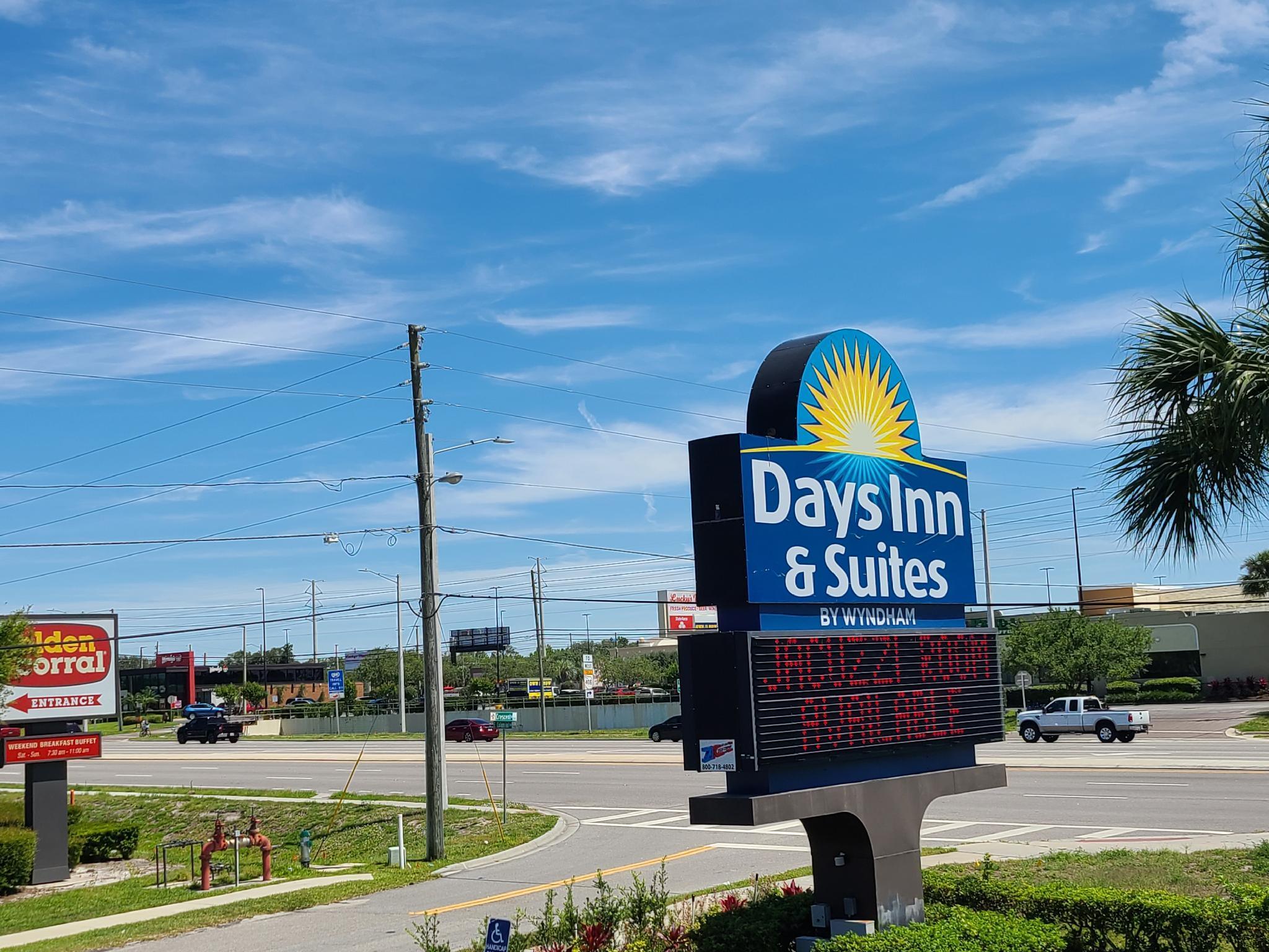 Quality Inn & Suites Orlando East - Ucf Area Alafaya Eksteriør bilde
