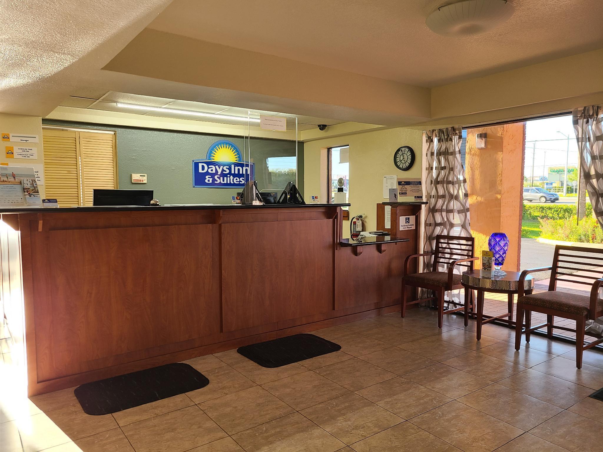 Quality Inn & Suites Orlando East - Ucf Area Alafaya Eksteriør bilde