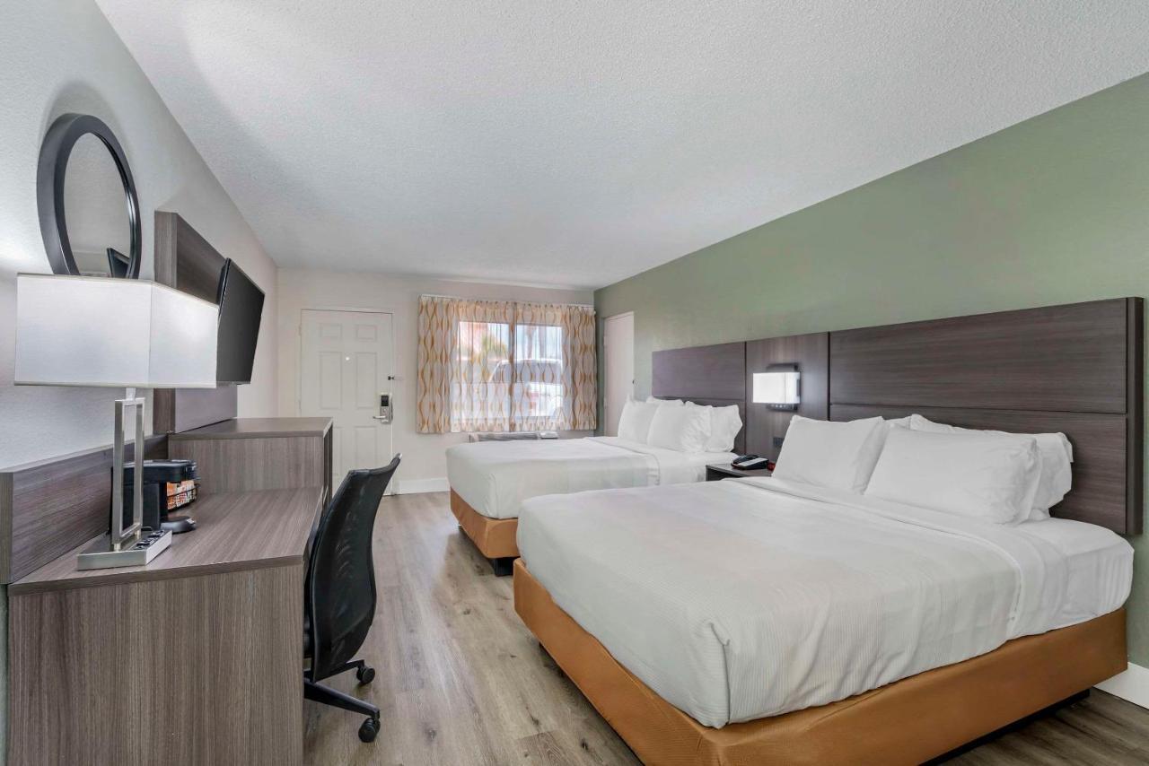 Quality Inn & Suites Orlando East - Ucf Area Alafaya Eksteriør bilde