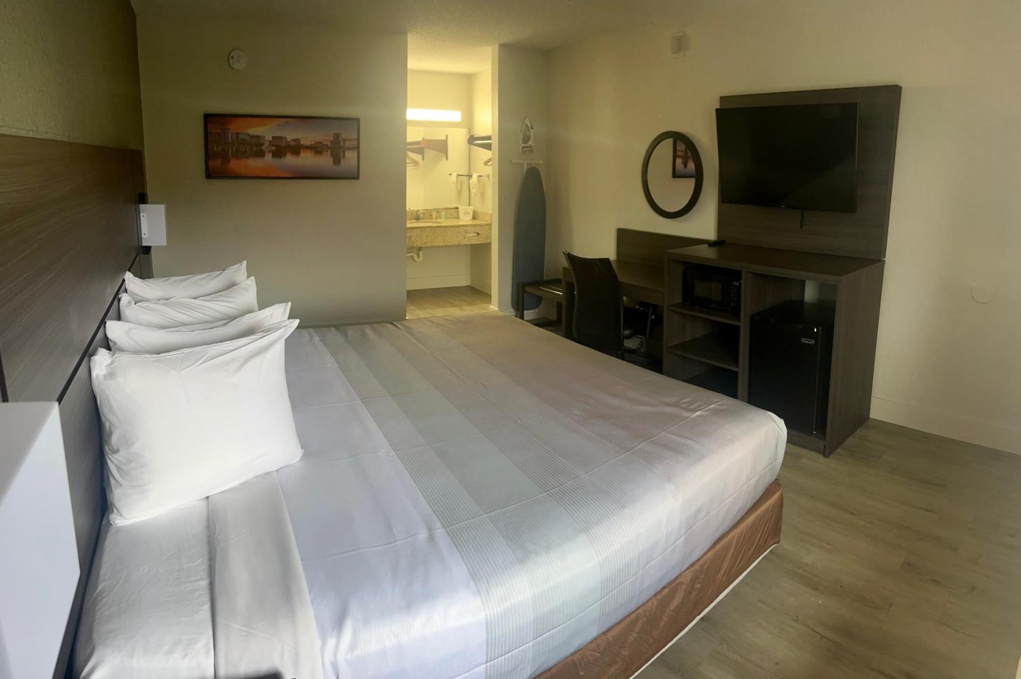 Quality Inn & Suites Orlando East - Ucf Area Alafaya Eksteriør bilde