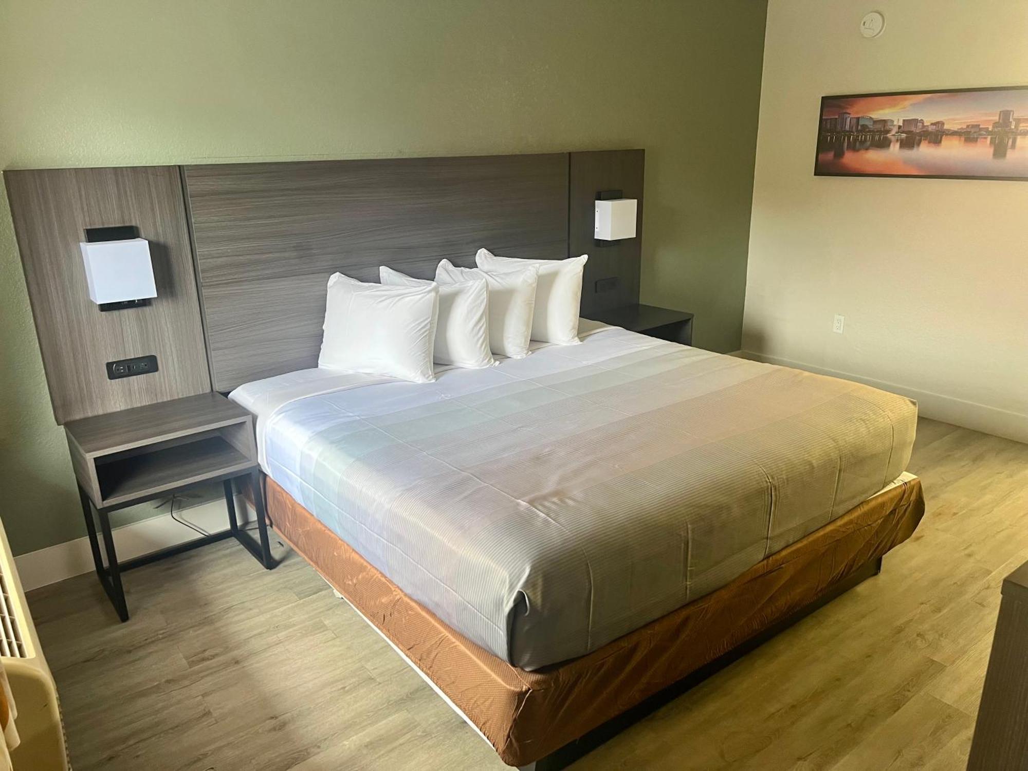 Quality Inn & Suites Orlando East - Ucf Area Alafaya Eksteriør bilde